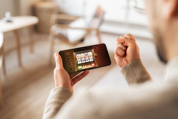 Mobile device showing hunters app login screen